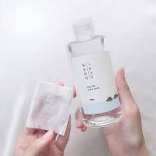 라운드 랩 1025 독도 토너 100ml — 5점을 준 리뷰어가 2021년 2월 올린 사용 사진