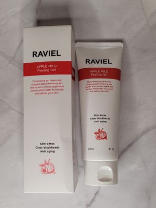 라비엘 모든 피부를 위한 RAVIEL 애플 마일드 필링 젤, 4.1 fl oz, 깊고 부드러운 각질 제거 — 5점을 준 리뷰어가 2022년 8월 올린 사용 사진