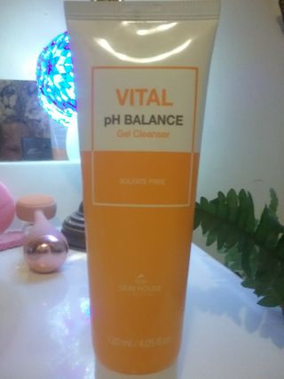 [THE SKIN HOUSE] Vital pH Balance Gel Cleanser — 4.5점을 준 리뷰어가 2022년 2월 올린 사용 사진