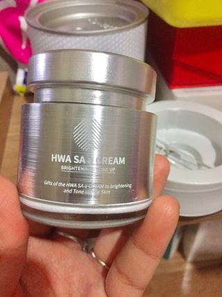 CRE8SKIN(크리에이트스킨) 화사한크림 — 5점을 준 리뷰어가 2022년 4월 올린 사용 사진