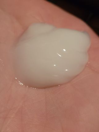 나인레스 매지나인 필 업 실크 트리트먼트 200ml 6.76 fl. 온스 유형에 남겨 — 5점을 준 리뷰어가 2022년 1월 올린 사용 사진