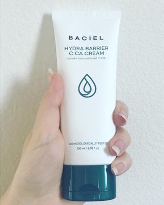 바시엘 BACIEL 바시엘 하이드라 베리어 시카 크림 — 5점을 준 리뷰어가 2021년 5월 올린 사용 사진