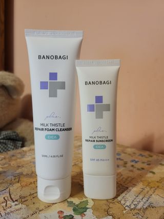 바노바기 코스메틱 바노바기 밀크씨슬 리페어 시카 폼 클렌저 플러스 120ml + 선스크린 플러스 50ml — 4.5점을 준 리뷰어가 2023년 8월 올린 사용 사진