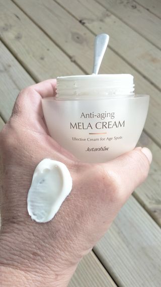 Jutanhak 안티에이징 멜라 크림 50ml / 1.69oz 잡티 &amp; 다크 스팟 케어 하이드레이팅 크림 — 5점을 준 리뷰어가 2023년 6월 올린 사용 사진