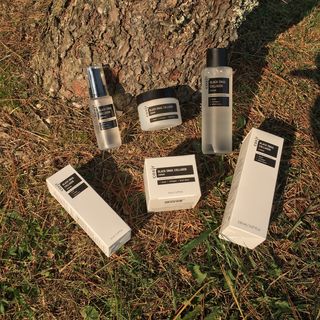 Black Snail Collagen Trio Set [Toner, Serum and Cream] — 5점을 준 리뷰어가 2021년 9월 올린 사용 사진