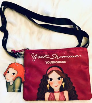 YOUKSHIMWON Wristlet Wallet for Women Smart Phone Strap Clutch — 5점을 준 리뷰어가 2021년 8월 올린 사용 사진