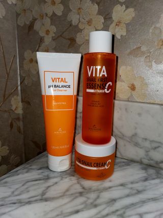 Vita Snail Trio Set [First Essence, Cream, Gel Cleanser] — 5점을 준 리뷰어가 2021년 9월 올린 사용 사진