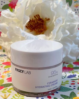 파시랩 USA_[FASCY LAB] 세라마이드 하이드레이팅 크림 — 5점을 준 리뷰어가 2021년 10월 올린 사용 사진