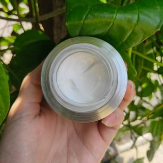 CRE8SKIN(크리에이트스킨) 화사한크림 — 5점을 준 리뷰어가 2022년 4월 올린 사용 사진