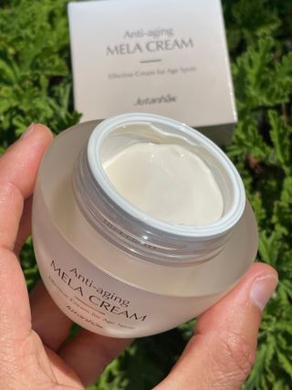 Jutanhak 안티에이징 멜라 크림 50ml / 1.69oz 잡티 &amp; 다크 스팟 케어 하이드레이팅 크림 — 5점을 준 리뷰어가 2023년 7월 올린 사용 사진