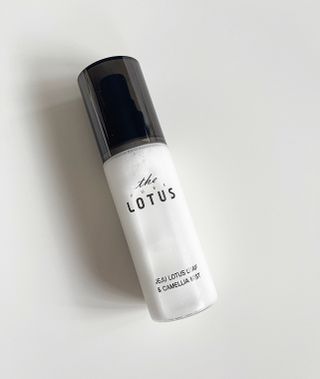 더 퓨어 로터스 제주 식물 선크림 / 제주 연잎 &amp; 동백 미스트 / 순수한 연꽃 어메니티 세트 — 5점을 준 리뷰어가 2022년 10월 올린 사용 사진