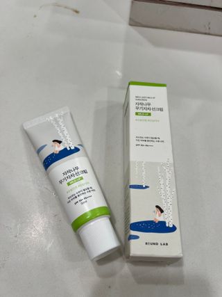 Round Lab Birch Juice Moisturizing Sunscreen — 5점을 준 리뷰어가 2024년 6월 올린 사용 사진