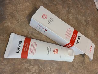 라비엘 모든 피부를 위한 RAVIEL 애플 마일드 필링 젤, 4.1 fl oz, 깊고 부드러운 각질 제거 — 5점을 준 리뷰어가 2022년 9월 올린 사용 사진
