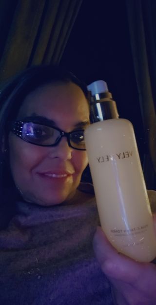 VELY VELY Yuja C-Tamin Toner — 5점을 준 리뷰어가 2021년 4월 올린 사용 사진
