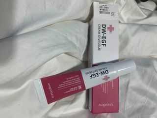 이지듀 Easydew DW-EGF 크림 Divesome 0.5 fl oz — 5점을 준 리뷰어가 2021년 9월 올린 사용 사진