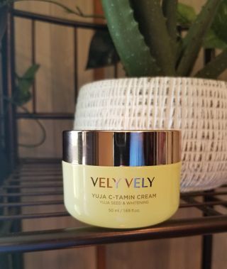 VELY VELY Yuja C-tamin Cream — 5점을 준 리뷰어가 2021년 4월 올린 사용 사진