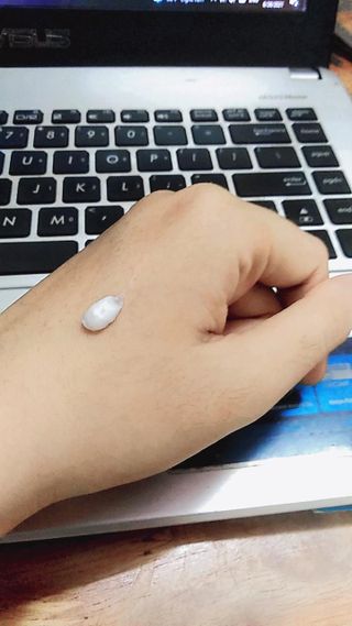 제주인디 렛잇쿨 폴리인디고 진정 리파인 크림 — 4.5점을 준 리뷰어가 2021년 6월 올린 사용 사진