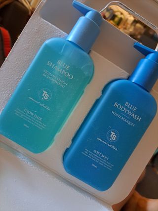 TS 블루에디션(샴푸200ml+바디워시200ml SET) — 4.5점을 준 리뷰어가 2023년 7월 올린 사용 사진