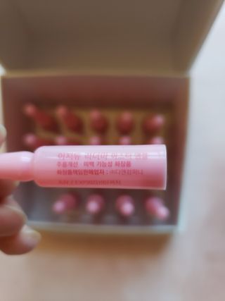 이지듀 리더마 마스터 앰플 1ml x 20 바이알 — 5점을 준 리뷰어가 2021년 4월 올린 사용 사진