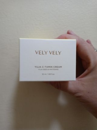 VELY VELY Yuja C-tamin Cream — 5점을 준 리뷰어가 2021년 4월 올린 사용 사진