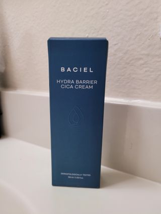 바시엘 BACIEL 바시엘 하이드라 베리어 시카 크림 — 5점을 준 리뷰어가 2021년 6월 올린 사용 사진