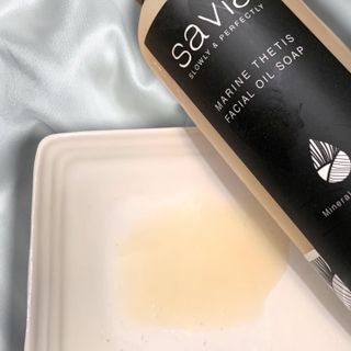 오바코 SAVIA MARINE THETIS FACIAL OIL SOAP — 3점을 준 리뷰어가 2022년 1월 올린 사용 사진