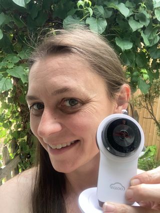 온습도 모니터와 스마트 리모컨이 탑재된 EGLOO cam S4 1080P Wi-Fi 스마트 카메라 — 5점을 준 리뷰어가 2021년 6월 올린 사용 사진