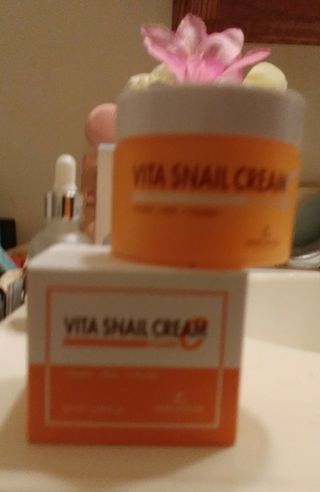 Vita Snail Cream + Hyaluronic 6000 ampoule — 4점을 준 리뷰어가 2021년 8월 올린 사용 사진