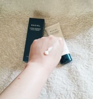 바시엘 BACIEL 바시엘 하이드라 베리어 시카 크림 — 5점을 준 리뷰어가 2021년 5월 올린 사용 사진