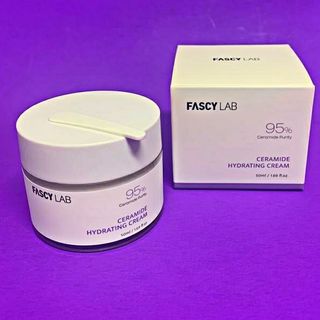 파시랩 USA_[FASCY LAB] 세라마이드 하이드레이팅 크림 — 5점을 준 리뷰어가 2022년 1월 올린 사용 사진