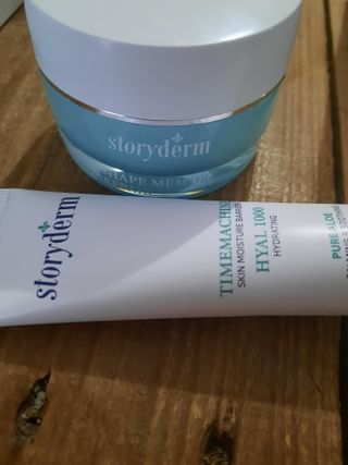 [스토리덤] 타임머신 하이알 1000 30ml + 쉐이프 메모리 리페어 크림 50ml — 5점을 준 리뷰어가 2023년 8월 올린 사용 사진