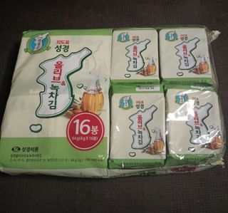 SUNG GYUNG Olive & Green Tea Seaweed Snack Pack of 16 — 3점을 준 리뷰어가 2024년 1월 올린 사용 사진