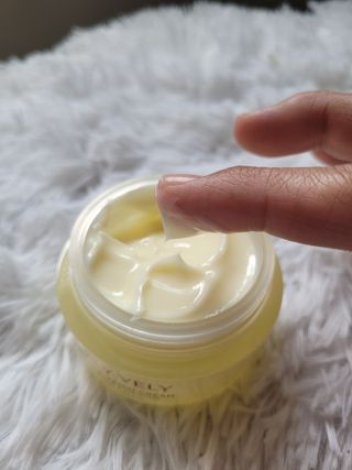 VELY VELY Yuja C-tamin Cream — 5점을 준 리뷰어가 2021년 5월 올린 사용 사진