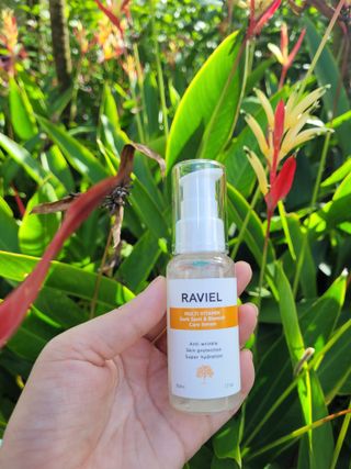 라비엘 멀티 비타민 다크 스팟 &amp; 블레미쉬 케어 페이스 세럼 모든 피부용 1.7 fl oz — 5점을 준 리뷰어가 2022년 12월 올린 사용 사진