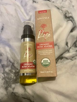 더아로마샵 오가닉 로즈 호호바 오일 50ml — 5점을 준 리뷰어가 2023년 2월 올린 사용 사진