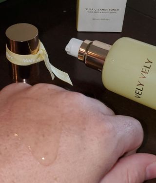VELY VELY Yuja C-Tamin Toner — 5점을 준 리뷰어가 2021년 4월 올린 사용 사진