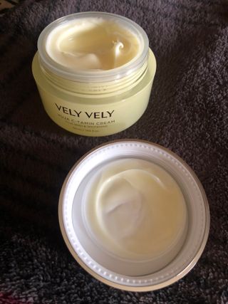 VELY VELY Yuja C-tamin Cream — 5점을 준 리뷰어가 2021년 4월 올린 사용 사진