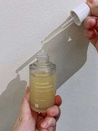 페이스리퍼블릭 페이스 리퍼블릭 비타 캡슐 루미너스 세럼_sg — 5점을 준 리뷰어가 2021년 11월 올린 사용 사진