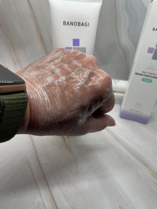 바노바기 코스메틱 바노바기 밀크씨슬 리페어 시카 폼 클렌저 플러스 120ml + 선스크린 플러스 50ml — 4점을 준 리뷰어가 2023년 8월 올린 사용 사진