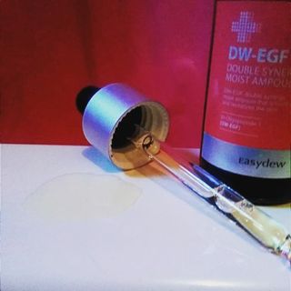 이지듀 이지 듀 DW-EGF 더블 시너지 모이스트 / 퍼밍 앰플 — 5점을 준 리뷰어가 2021년 3월 올린 사용 사진