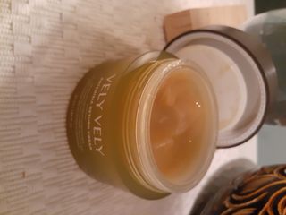 VELY VELY Artemisia Return Cream — 5점을 준 리뷰어가 2021년 4월 올린 사용 사진