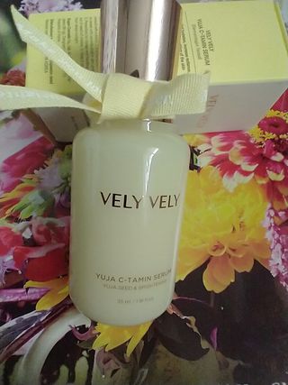 VELY VELY Yuja C-Tamin Serum — 5점을 준 리뷰어가 2021년 4월 올린 사용 사진