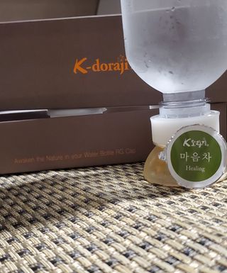 K-doraji PSI TEA Infuser Water Bottle,  Easy Tea Making with Cute Tea Infuser, cold brew tea. — 5점을 준 리뷰어가 2021년 10월 올린 사용 사진