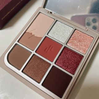 하트퍼센트 Heart Percent Dote on Mood Eye Palette CHERRY-LIKE FACETS — 5점을 준 리뷰어가 2021년 11월 올린 사용 사진