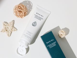 바시엘 BACIEL 바시엘 이드라 배리어 시카 폼 클렌저 120ml — 5점을 준 리뷰어가 2021년 9월 올린 사용 사진