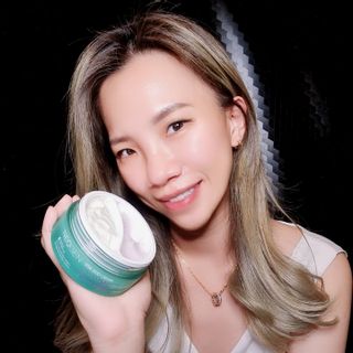 네오젠 비타 듀오 데이 나이트 크림 세트(100g) + 데이 크림(50g) + 나이트 크림(50g) — 5점을 준 리뷰어가 2022년 9월 올린 사용 사진
