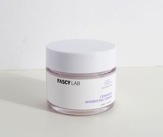 파시랩 USA_[FASCY LAB] 세라마이드 하이드레이팅 크림 — 5점을 준 리뷰어가 2021년 10월 올린 사용 사진