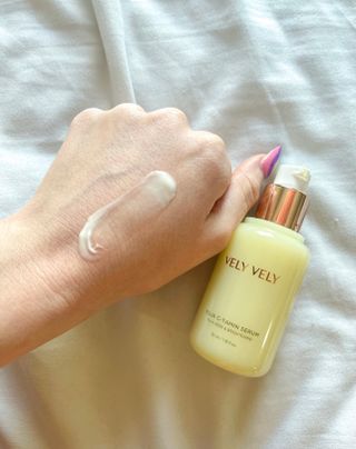 VELY VELY Yuja C-Tamin Serum — 5점을 준 리뷰어가 2021년 4월 올린 사용 사진