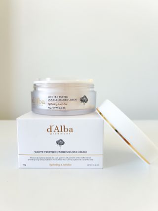 구매평용[dAlba] Exclusive duo - Italian White Truffle First Spray Serum  + Double Serum & Cream — 5점을 준 리뷰어가 2025년 3월 올린 사용 사진