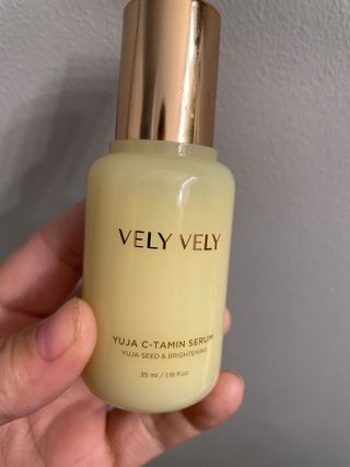 VELY VELY Yuja C-Tamin Serum — 2.5점을 준 리뷰어가 2021년 5월 올린 사용 사진